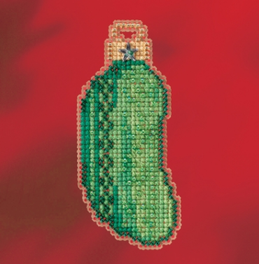 Christmas Pickle Різдвяний огірок MH181734 Mill Hill вишивка хрестиком | Набір | Купити - Салон рукоділля Давайте створимо шедевр разом!