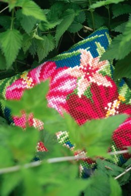 BOTANICAL FLOWERS PN-0179963 VERVACO подушка